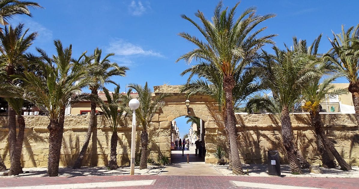 Casco histórico amurallado Isla de Tabarca Semana Santa